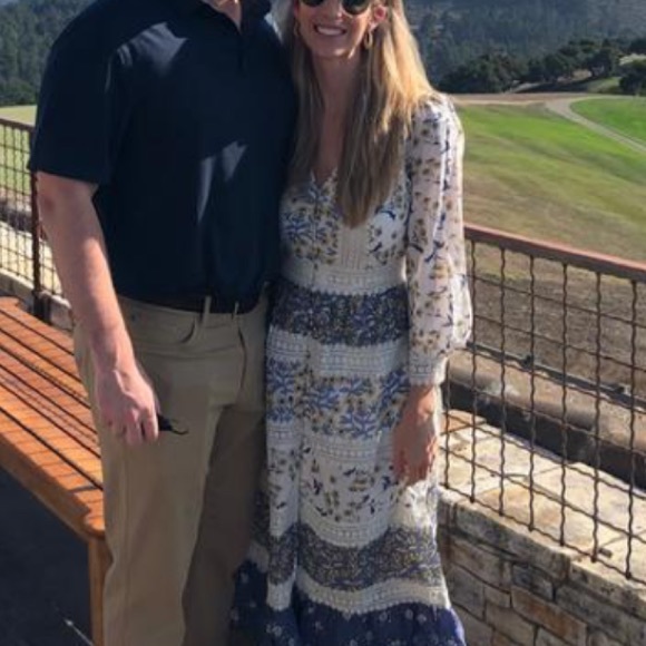 BEAUTIFUL FLORAL DRESS💕 - Picture 8 of 12